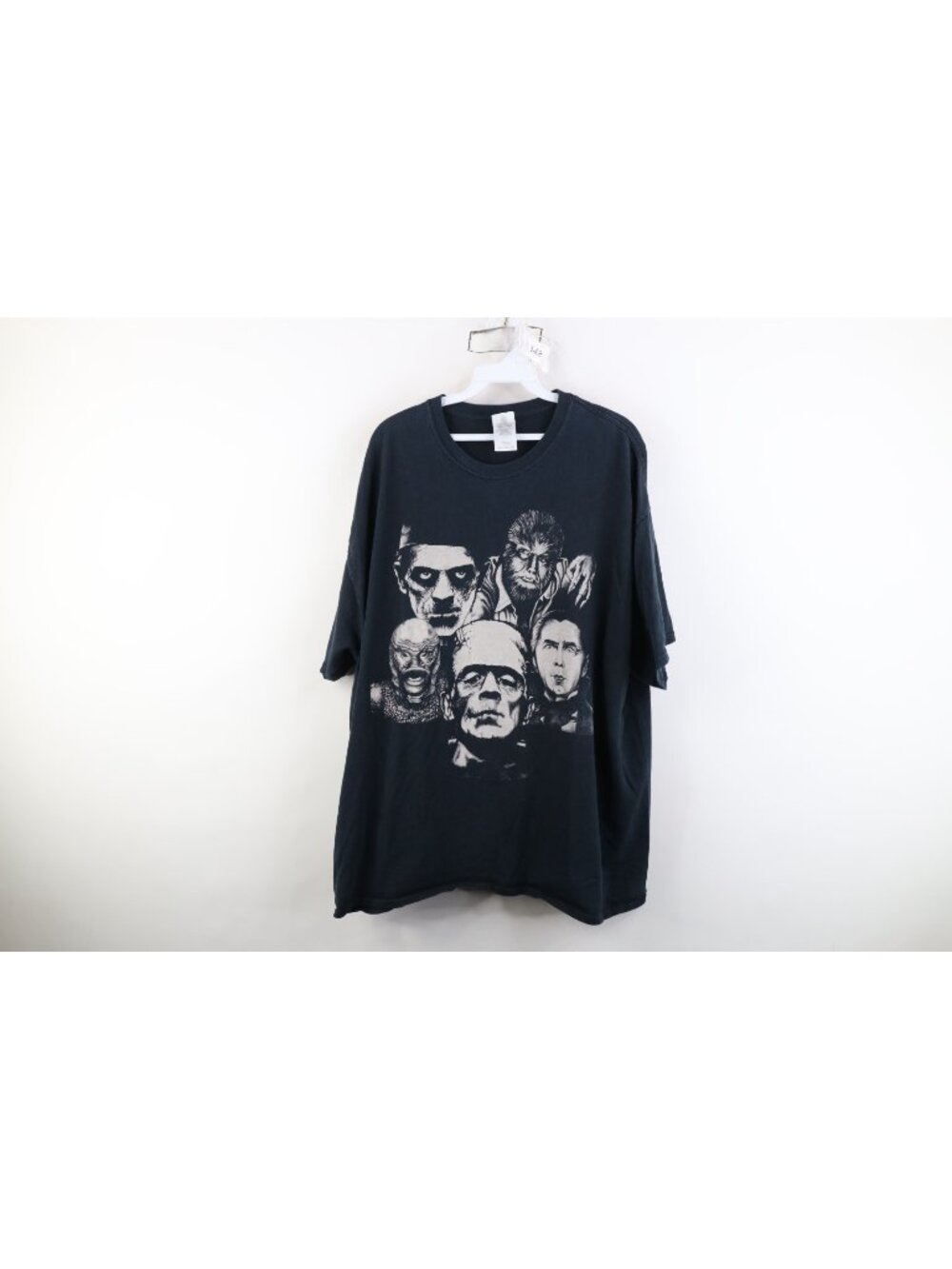 Vintage Y2K Halloween Universal Monsters Horror Movie T-Shirt Mens Size 2XL XXL